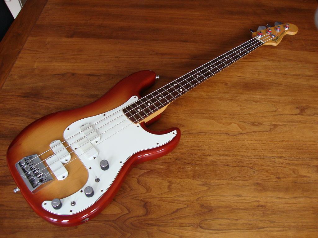 Fender Precision elite